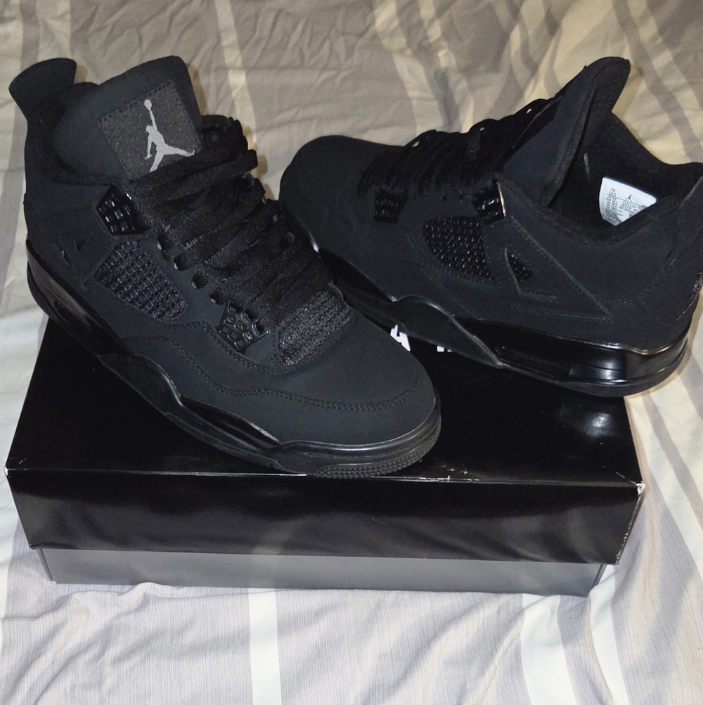 Jordan 4 Black Cat 2020 Mens 10.5 $150.00 Absolutely Crispy Like New!!